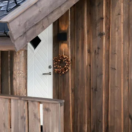 Feriehus Family-friendly By Trails At